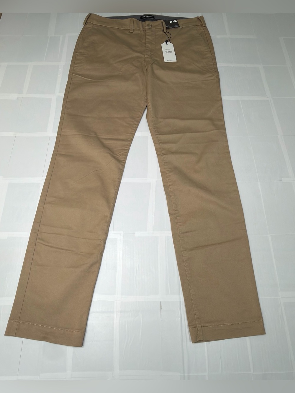 Express Men’s Skinny Chino Pants Khaki Tan W33 L32 Hyper Stretch NWT Slim Fit!
